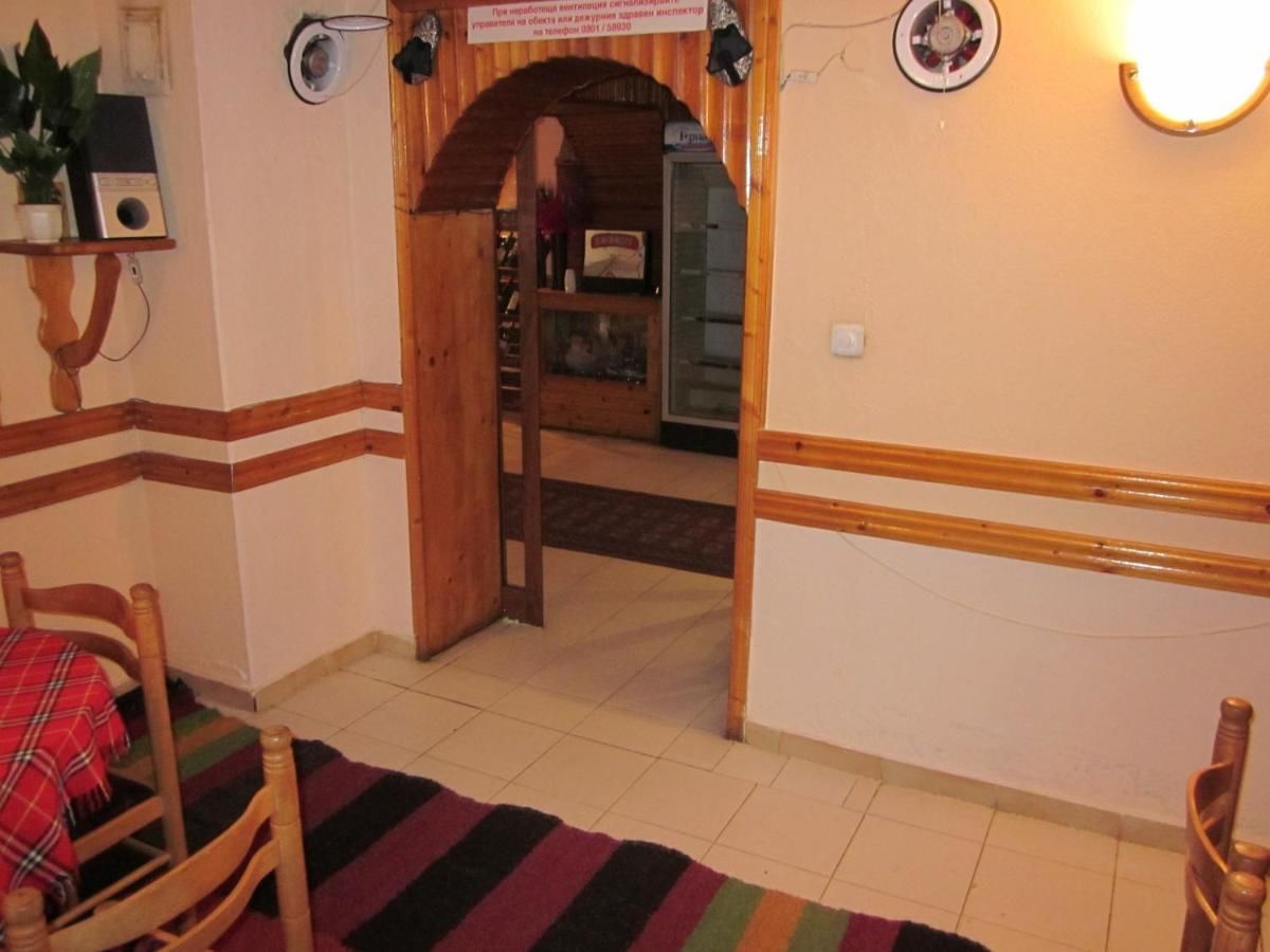 Гостевой дом Guest House Karov - 2 Stars Чепеларе-48