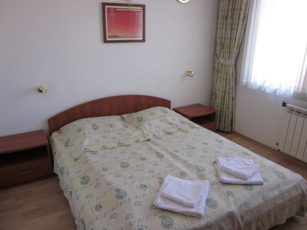 Гостевой дом Guest House Karov - 2 Stars Чепеларе-49